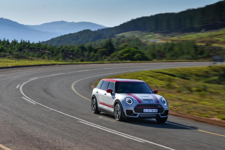  Mini John Cooper Works Clubman (F54) 2019 года  (ZA) (фото 25 из 40)